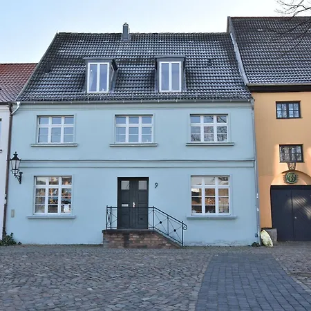 Modern With Garden In * Wißmar
